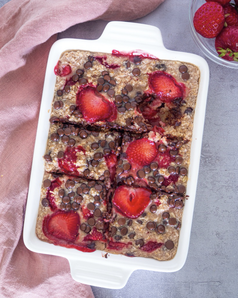 Strawberry Chocolate Baked Oatmeal