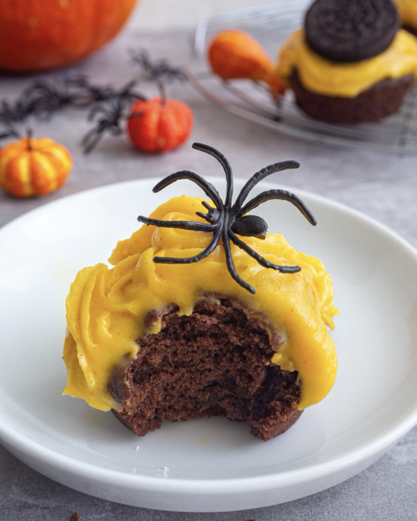 Chocolate Cupcakes with Pumpkin Buttercream Frosting